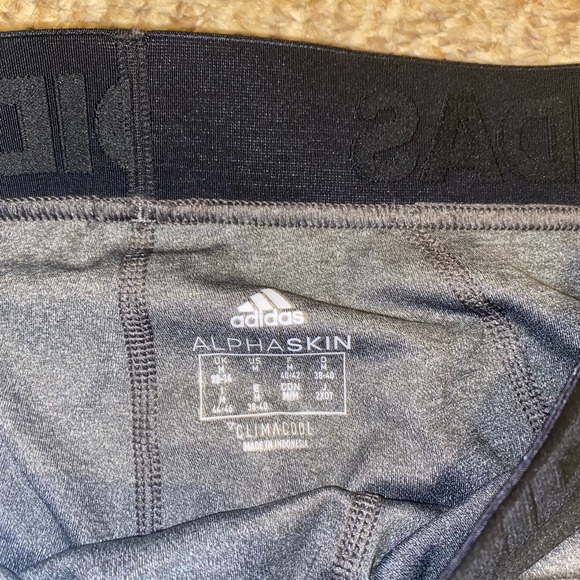 Adidas Alphaskin Climacool 3/4 Cropped Leggings - Picture 4 of 4